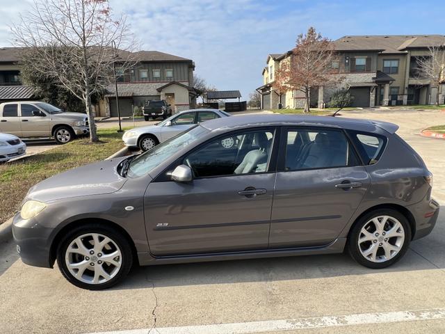 Photo of 2008 Gray Mazda Mazda3