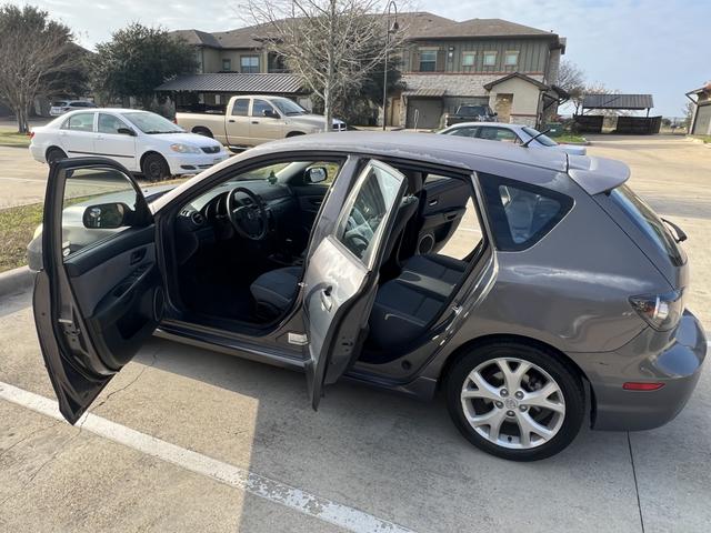 Photo of 2008 Gray Mazda Mazda3
