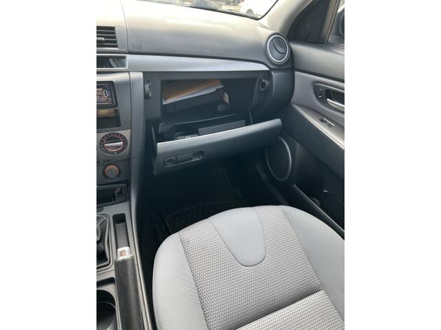 Photo of 2008 Gray Mazda Mazda3