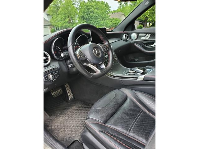 Photo of 2016 White Mercedes-Benz C-Class
