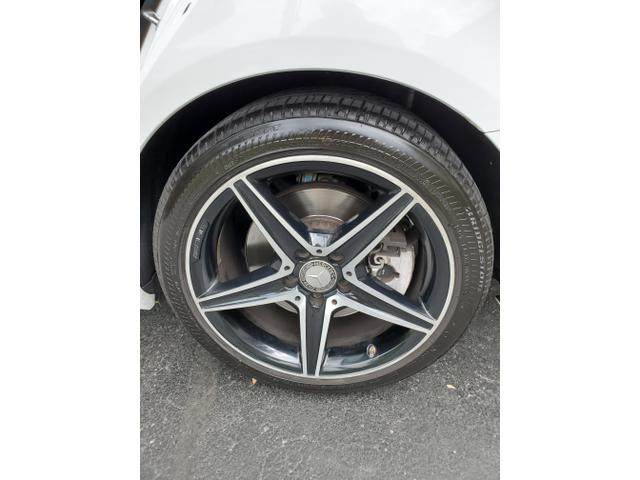 Photo of 2016 White Mercedes-Benz C-Class