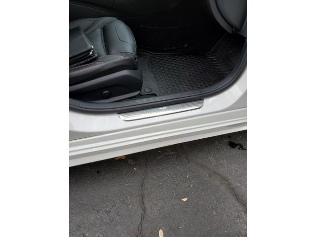 Photo of 2016 White Mercedes-Benz C-Class