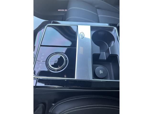 Photo of 2020 Blue Land Rover Range Rover Velar