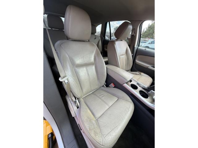 Photo of 2013 Gray Ford Edge