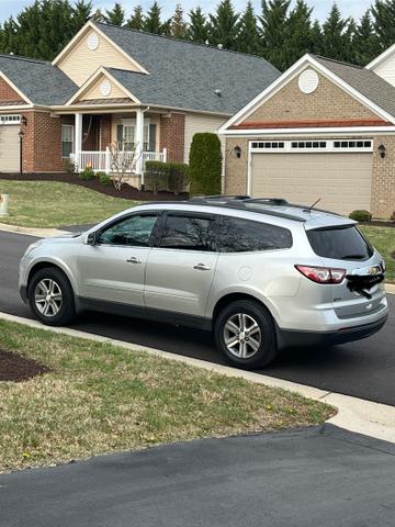 Photo of 2015 Silver Chevrolet Traverse
