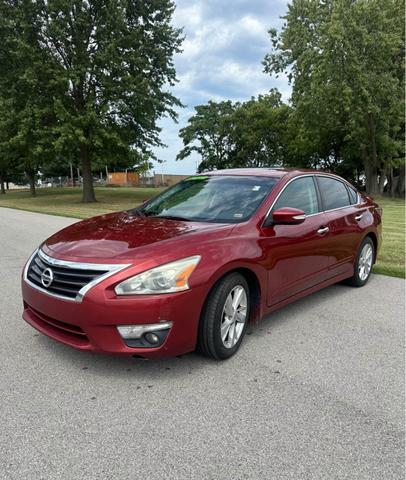 Photo of 2015 Red Nissan Altima