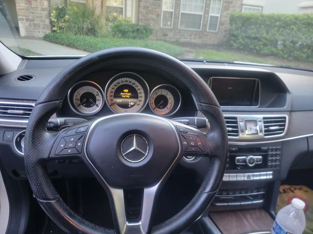 Photo of 2014 White Mercedes-Benz E-Class