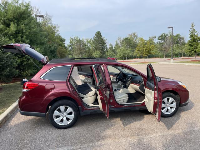 Photo of 2011 Red Subaru Outback