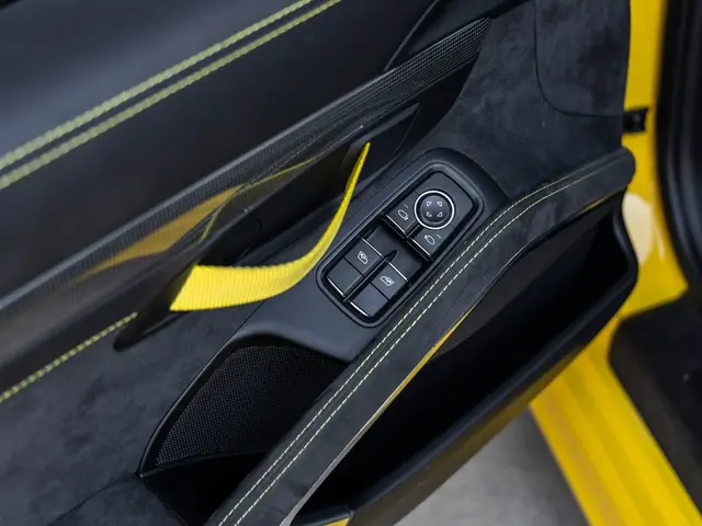 Photo of 2016 Yellow Porsche Cayman