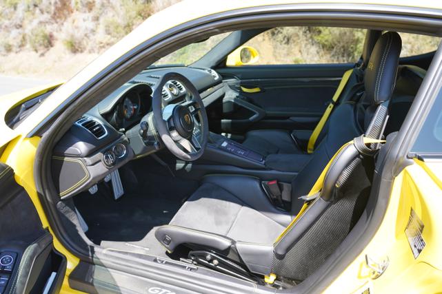 Photo of 2016 Yellow Porsche Cayman