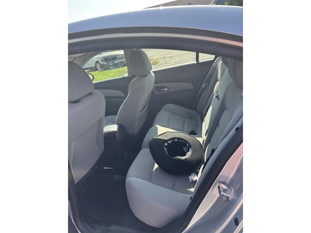 Photo of 2016 Silver Chevrolet Cruze Limited
