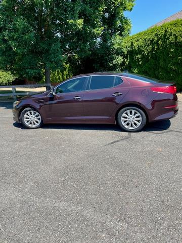 Photo of 2015 Red Kia Optima
