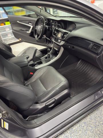 Photo of 2013 Gray Honda Accord