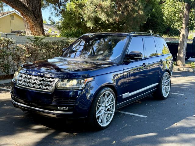 Photo of 2016 Blue Land Rover Range Rover