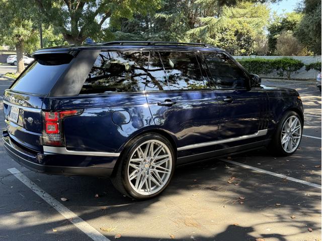 Photo of 2016 Blue Land Rover Range Rover