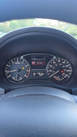 Photo of 2014 Black Nissan Altima