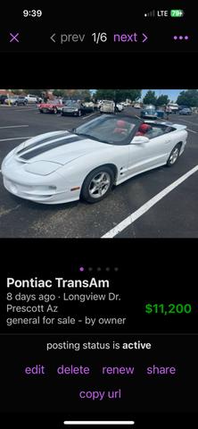 Photo of 1998 White Pontiac Firebird
