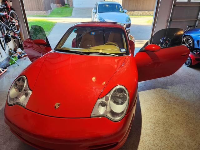 Photo of 2003 Red Porsche 911
