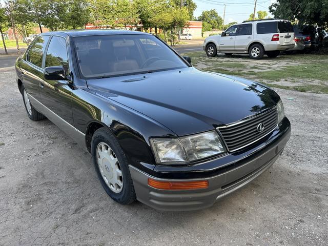 Photo of 1995 Black Lexus LS 400