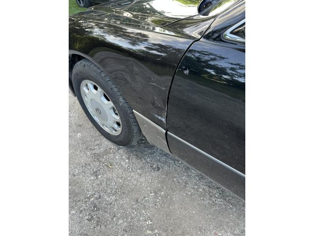 Photo of 1995 Black Lexus LS 400