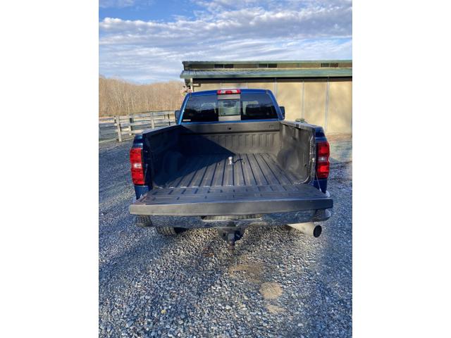 Photo of 2016 Blue Chevrolet Silverado 2500