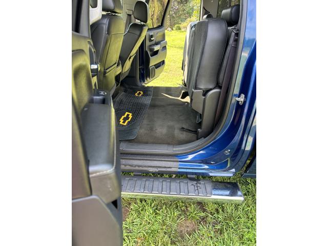 Photo of 2016 Blue Chevrolet Silverado 2500