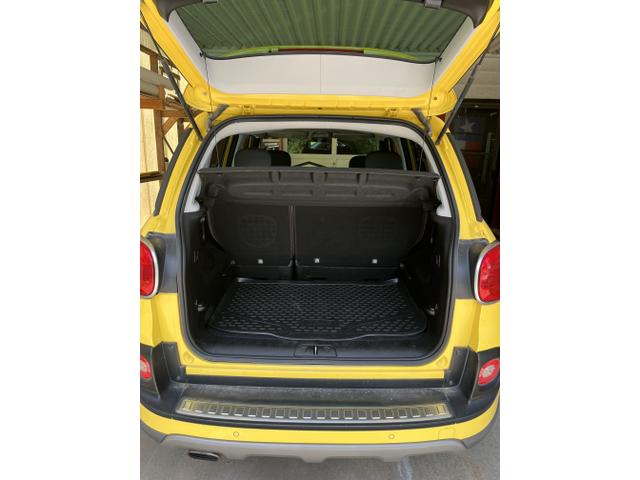 Photo of 2014 Yellow FIAT 500L