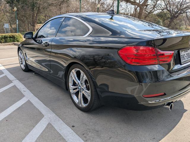 Photo of 2014 Black BMW 435