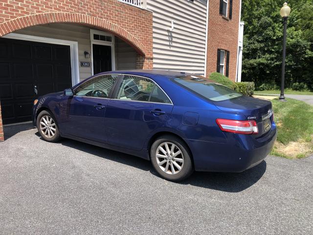 Photo of 2010 Blue Toyota Camry