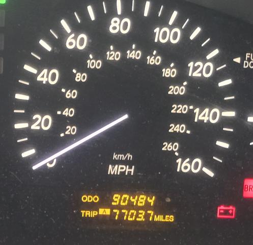 Photo of 2004 White Lexus LS 430