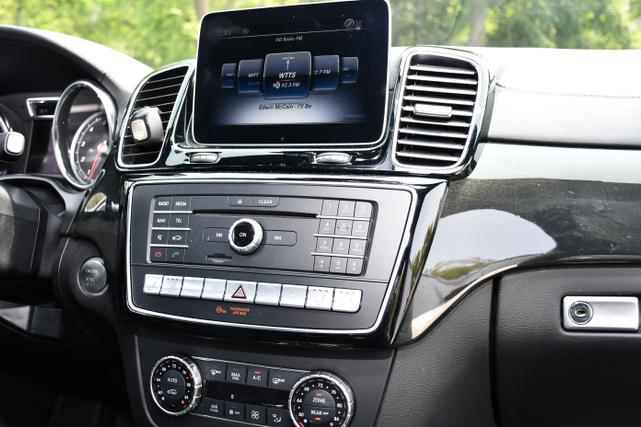 Photo of 2019 White Mercedes-Benz GLS 550