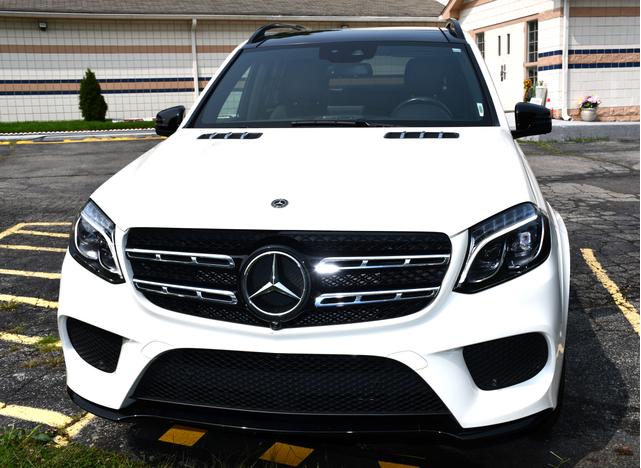 Photo of 2019 White Mercedes-Benz GLS 550
