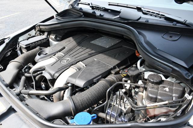 Photo of 2019 White Mercedes-Benz GLS 550