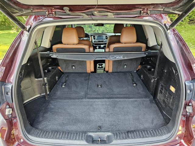 Photo of 2019 Red Toyota Highlander