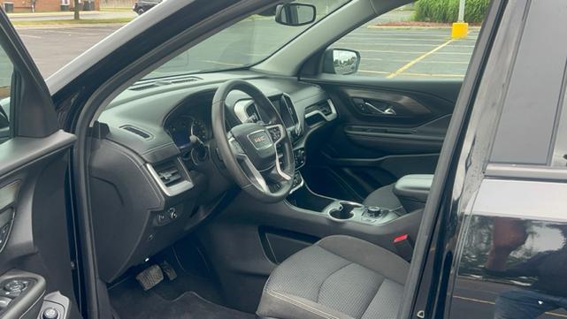 Photo of 2022 Black GMC Terrain