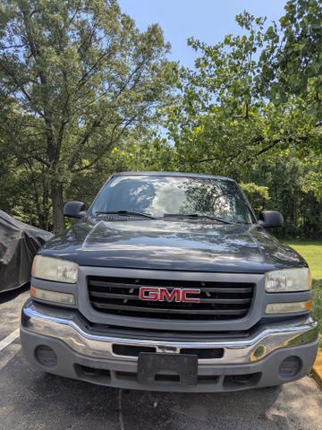 Photo of 2004 Black GMC Sierra 1500