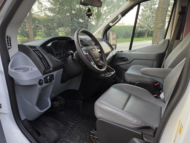 Photo of 2017 White Ford Transit-150