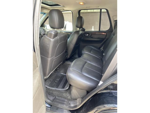 Photo of 2009 Black Saab 9-7X