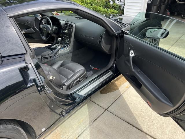 Photo of 2008 Black Chevrolet Corvette