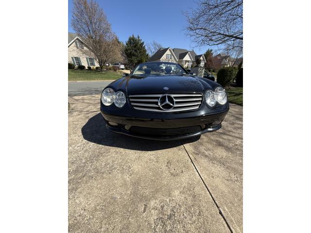 Photo of 2005 Black Mercedes-Benz SL-Class