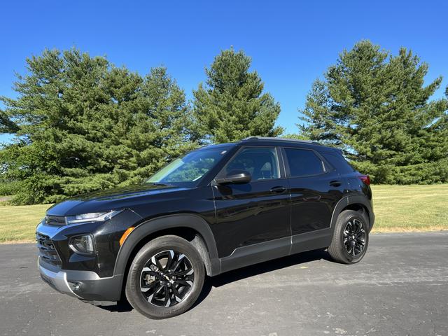 Photo of 2021 Black Chevrolet Trailblazer