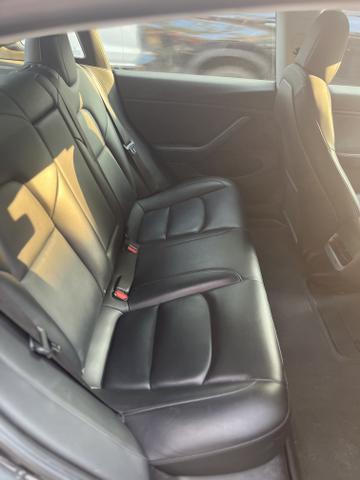Photo of 2019 Gray Tesla Model 3