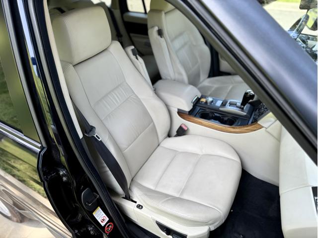 Photo of 2009 Blue Land Rover Range Rover Sport
