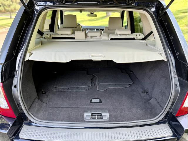 Photo of 2009 Blue Land Rover Range Rover Sport