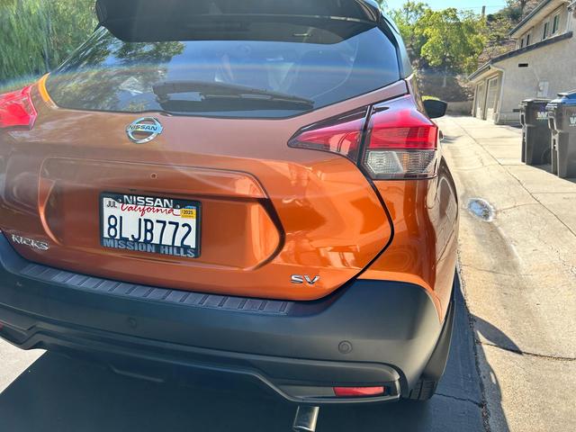 Photo of 2019 Orange Nissan Kicks