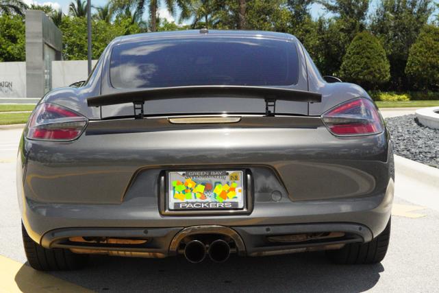 Photo of 2016 Gray Porsche Cayman