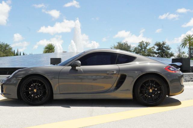 Photo of 2016 Gray Porsche Cayman