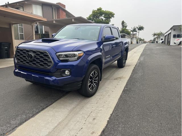 Photo of 2022 Blue Toyota Tacoma