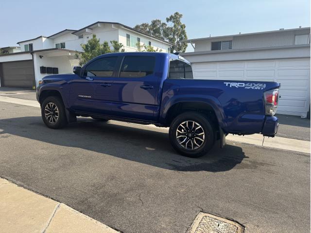 Photo of 2022 Blue Toyota Tacoma