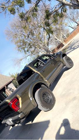 Photo of 2024 Green Ford F-150
